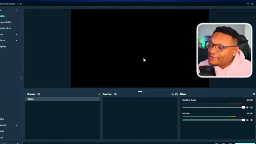 Streamlabs Desktop: Guía de Configuración para Comenzar a Transmitir 2 Imagen ilustrativa del panel de configuración de transmisión en OBS Studio, mostrando ajustes clave como bitrate, resolución, FPS y servidores de streaming. Descubre cómo optimizar estos parámetros para mejorar la estabilidad y calidad de tus transmisiones en Twitch, YouTube y otras plataformas