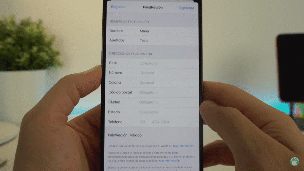 Threads: La Red Social que Está Rompiendo Internet 4 proceso para crear un nuevo Apple ID en un país donde Apple ofrece sus servicios. Los pasos incluyen seleccionar la región correcta, ingresar los datos necesarios y configurar el Apple ID para comenzar a usar servicios como la App Store